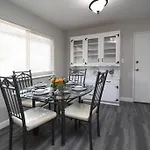 Entire Citrus House In Fresno